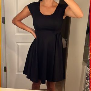 Old Navy Black Dress